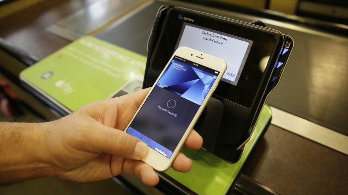 До конца года в Беларуси может заработать аналог Apple Pay