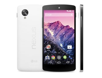 Смартфон Nexus 5 оценили в 18 тыс. рублей