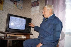 Крымские кабельщики отключили украинские телеканалы Крымские кабельщики отключили украинские телеканалы