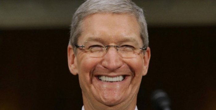 Apple обязала россиян платить за себя налоги