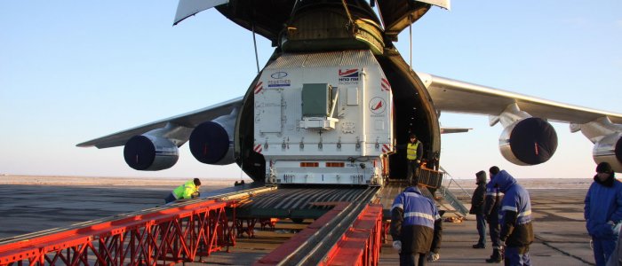 На Байконур доставлен космический аппарат "Ямал-401"