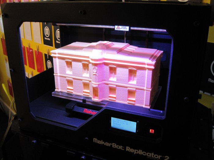 Строить дома с помощью 3D-принтеров в Беларуси планируют уже через пять лет Строить дома с помощью 3D-принтеров в Беларуси планируют уже через пять лет