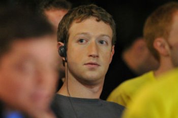 Основателю Facebook угрожали смертью за отказ запретить посты о пророке Мухаммеде