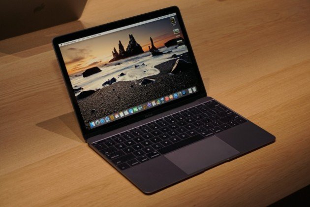 Новый MacBook во всей красе (Фото + видео)