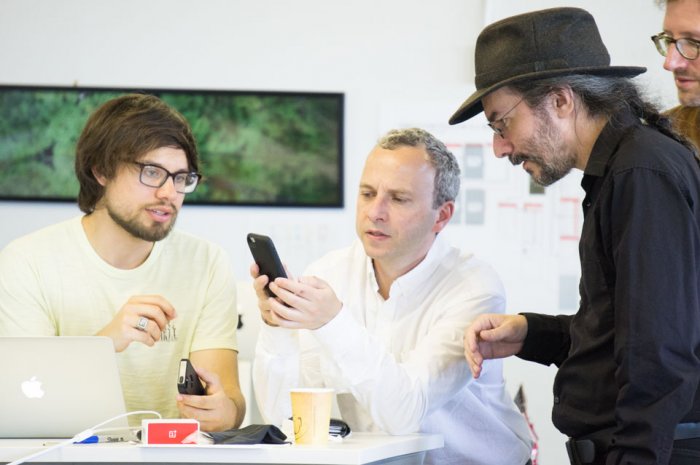 Революция Firechat: Мессенджер, которому не нужен интернет Революция Firechat: Мессенджер, которому не нужен интернет