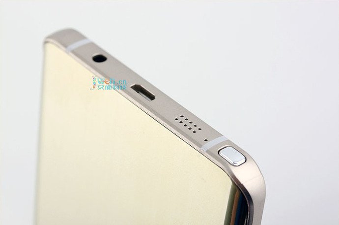 Фото Samsung Galaxy Note 5 «утекли» в сеть за несколько часов до официальной презентации Фото Samsung Galaxy Note 5 «утекли» в сеть за несколько часов до официальной презентации
