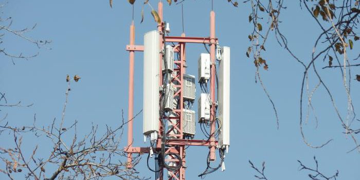 В Беларуси планируют построить 1500 базовых станций под LTE В Беларуси планируют построить 1500 базовых станций под LTE