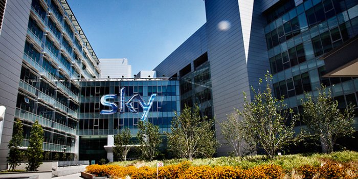Власти Британии разрешили 21st Century Fox купить Sky