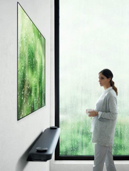 CES 2017: Флагманские OLED-телевизоры LG Signature тоньше 3 мм CES 2017: Флагманские OLED-телевизоры LG Signature тоньше 3 мм