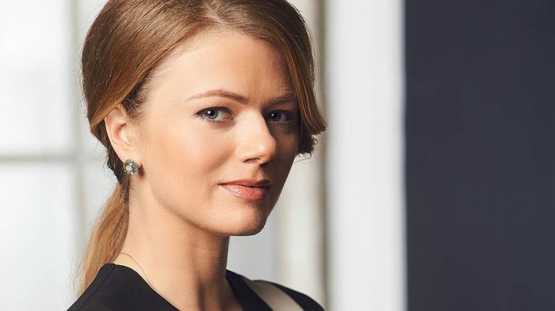 Елена Бальмонт, Viacom: Зритель получает 100 каналов почти даром, а смотреть ему нечего