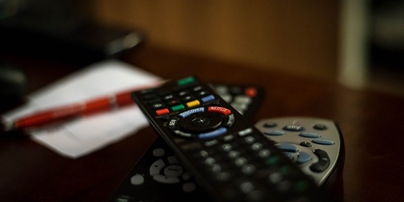 Латвия не последует примеру Литвы: ТВ-программы на русском сохранятся